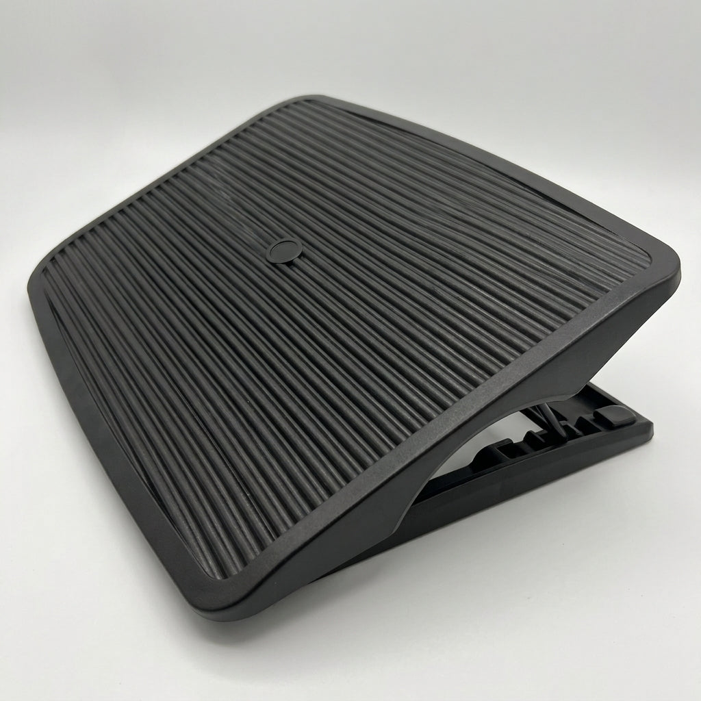 Adjustable Under Desk Footrest – Foldable Ergonomic Office Foot Rest | VectraKeys